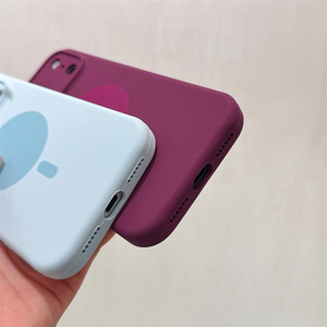 Funda Magnética de Silicona para iPhone 18 Pro Max 17 16 15, Protección de Lente de Cámara, Mate, Antigolpes, Carga Inalámbrica, Antihuellas, Cubierta Suave - Product Image 5
