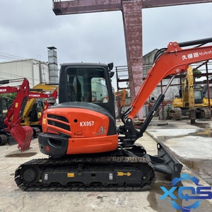 Mini-excavatrice sur chenilles KX057-4 de 5,7 tonnes d'occasion en bon état - Product Image 6