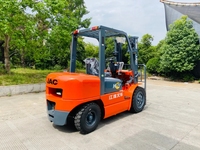 Chariots élévateurs diesel tout-terrain à prix d'usine, 3, 3,5, 4, 5 tonnes, moteur japonais, certifiés CE ISO, durables et économiques