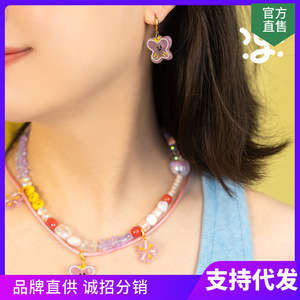 Boucles d'oreilles en résine avec motif d'oiseau, style ancien, pour femmes, design moderne, accessoire de bijouterie - Product Image 4