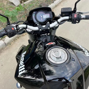 Moto da strada ad accelerazione rapida con quattro cilindri Benelli 600CC di seconda mano - Product Image 3