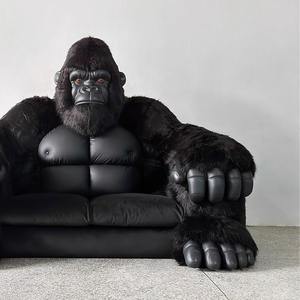 नेडोरिक डिजाइनर इंटरनेट सेलिब्रिटी किंग कांग सोफा लिविंग रूम होटल विला का स्वागत करते हुए बड़े जानवर के आकार बिस्तर गोरिल्ला सोफा - Product Image 2
