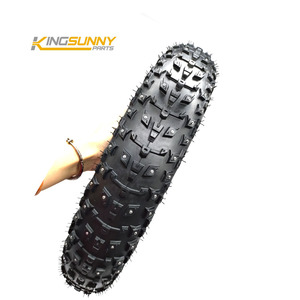 <span class=keywords><strong>Pneu</strong></span> Hiver Cramponné 20x4.0 pour Vélo Électrique <span class=keywords><strong>Fat</strong></span> <span class=keywords><strong>Bike</strong></span>, Caoutchouc Large avec 198 Clous - Product Image 1