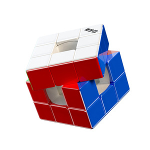 <span class=keywords><strong>QIYI</strong></span> Void Cube <span class=keywords><strong>3X3</strong></span> Hollow Puzzle Cube con Stickerless Magic para adolescentes adultos y principiantes Brain Teaser Toy - Product Image 1