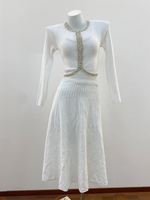 Ensemble 2 pièces chic pour femme 2026 : Cardigan court à manches longues en maille orné de perles et robe longue plissée sans manches – Tenue élégante pour le bureau