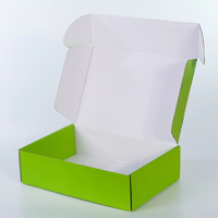 Boîtes d'expédition personnalisées en carton ondulé pour colis postaux et emballages cadeaux
