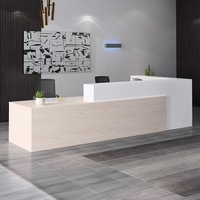 Meubles de bureau commerciaux OEM ODM avec logo, comptoir de réception en forme de L, bureau de réception moderne en bois pour hall d'entrée