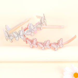 قطعتان من عصابات الرأس الأميرية البيضاء اللؤلؤية المرصعة بالأحجار الكريمة للفتيات مع زخرفة الفراشة - Product Image 2