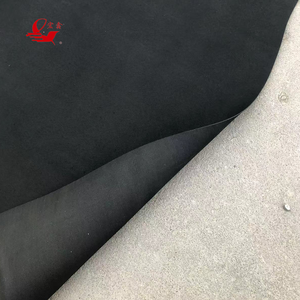 現代のEPDMゴム製屋根材ロール、柔軟で耐老化性、防水膜シート、屋外屋根保護用の滑らかな表面 - Product Image 2