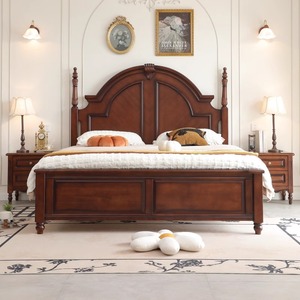 Lit classique en bois foncé avec tête de lit en colonne romaine et sculptures délicates, pour une décoration intemporelle de chambre à coucher 55-SAJ-Lit en bois massif-1 - Product Image 1