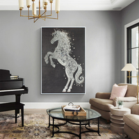 Art mural cuir texturé 3D décoré de perles, tableau licorne argentée florale élégant pour décoration intérieure moderne