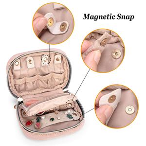 Estuche de Viaje para Joyas de Terciopelo, Simple y Portátil, Material Tipo Piel de Durazno, para Anillos, Collares y Pendientes - Product Image 3