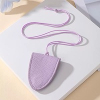 Chaîne magnétique en métal et cuir avec clip flexible pour porte-lunettes et lunettes de soleil pour femmes