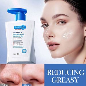 Mousse lissante Marque privée Céramide <span class=keywords><strong>Acide</strong></span> <span class=keywords><strong>salicylique</strong></span> Nettoyant visage <span class=keywords><strong>Gel</strong></span> en gros Nettoyage en douceur - Product Image 2