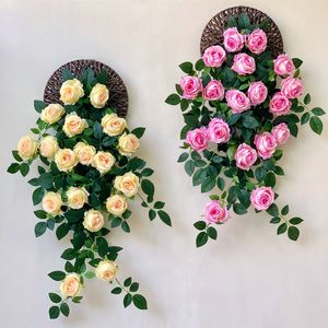 Guirlandes de roses artificielles Muyu Chronicles en polyester, décorations murales pour la maison - Product Image 1