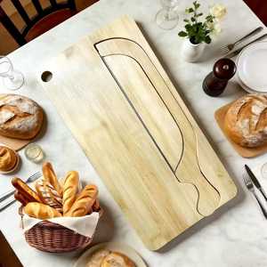 Planche à pain en bois d'acacia écologique, planche à découper artisanale professionnelle avec rangement intégré pour couteaux, durable, pour la cuisine, compatible lave-vaisselle - Product Image 3