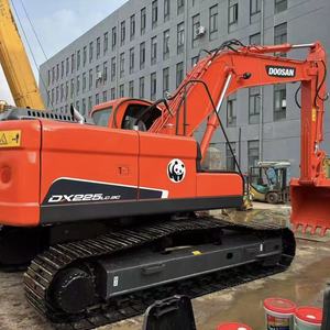 Excavatrice hydraulique sur chenilles d'occasion Doosan DX225 de 22,5 tonnes pour travaux de terrassement, de carrière et de construction routière en Corée - Product Image 2