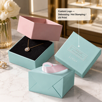 Mini coffret en carton rigide avec couvercle, emballage cadeau portable de luxe recyclable pour bracelet, collier, bague personnalisée, bijoux