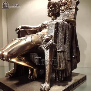 Наружная декоративная металлическая индивидуальная Бронзовая статуя Клеопатры, египетской королевы на троне