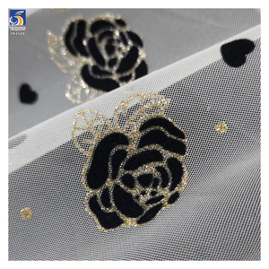 La última tela de tul llamativa, tela de malla flocada con flores rosas brillantes doradas y negras, tul de 5 yardas de alta calidad - Product Image 4