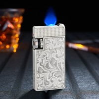 Briquet vintage en métal coupe-vent au design classique avec meule à silex, rechargeable au gaz butane, cadeau pour homme
