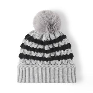 Nouveau Match rayé tricoté chapeau hommes velours laine casquette femmes chaud polaire doublure côtelé bonnets fausse fourrure hiver chapeaux <span class=keywords><strong>avec</strong></span> <span class=keywords><strong>pompon</strong></span> - Product Image 5