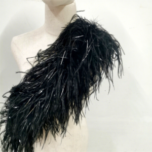 Boa en plumes d'autruche teintes 6 plis S15-18cm, noir et couleurs mélangées, pour carnaval, festival, mariage, fête, spectacle de scène - Product Image 1
