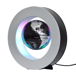 Globo Terráqueo Flotante Magnético con Marco Redondo Plateado de 85 mm - Product Image 1