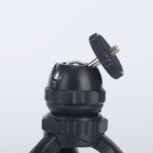 Mini trépied pour appareil photo, téléphone, projecteur, support pliable de 205mm de longueur avec pince réglable, matériau ABS noir et rouge - Product Image 2