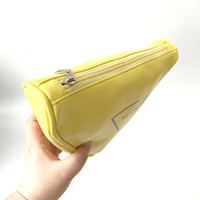 Trousse de Toilette de Voyage Imperméable en PVC et Cuir PU avec Logo Personnalisé, Grande Trousse de Maquillage Triangulaire à Fermeture Éclair, Organisateur de Cosmétiques