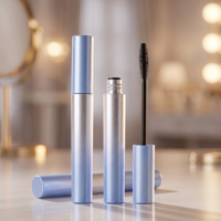 Gouttes pour la croissance des cils avec collagène et acide hyaluronique, hydratent et revitalisent, cils visiblement plus fournis et plus épais en seulement 30 jours