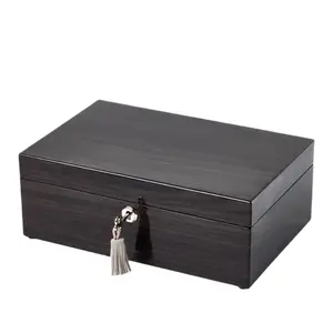 Luxury High Gloss Solid Pine Wood Keepsake Gift Boxes Wood Storage Box