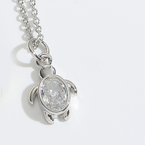 Collar Chapado en oro de 18 quilates con colgante de piedra de lágrima de tortuga marina con forma de estrella CZ circón piedra preciosa diamante piedra natal cobre Chic CZ - Product Image 6