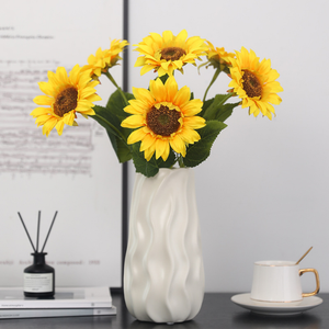 Girasol Artificial al por Mayor, de Tallo Único, para Decoración del Hogar, Sala de Estar, Adorno para Bodas, Flor Artificial de Girasol - Product Image 1