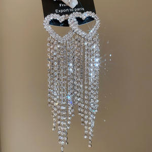 Boucles d'oreilles de luxe pour femmes, longues, en forme de cœur, avec pampilles, strass et zircon, pour soirée, fête ou mariage - Product Image 3