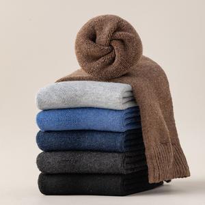 Мужские осенне-зимние теплые махровые носки средней длины утолщенные плюшевые одноразовые противоскользящие дышащие антибактериальные хлопковые - Product Image 4