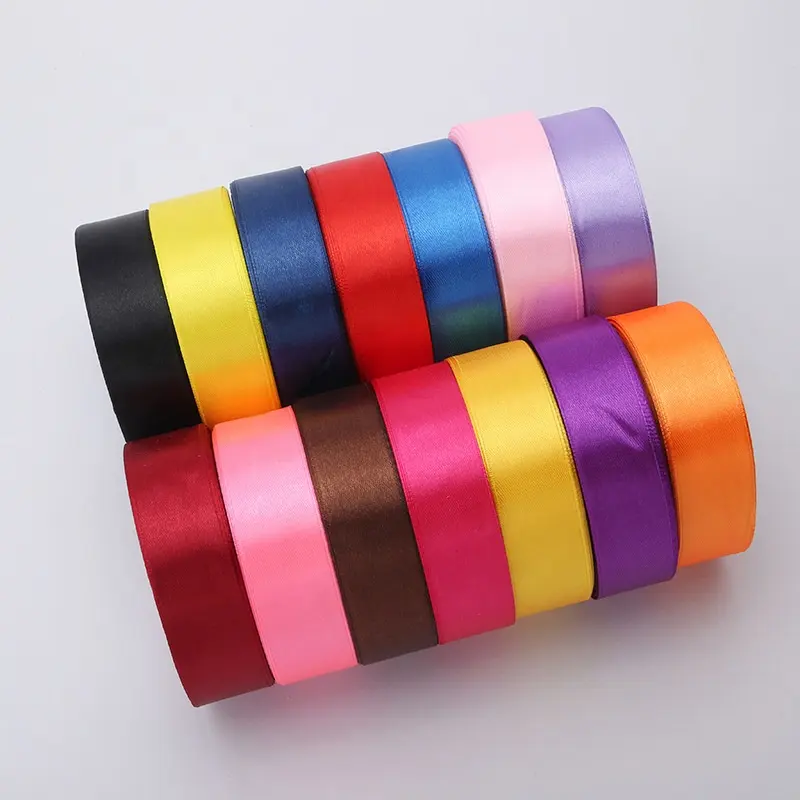 Hersteller Großhandel kunden spezifische Gurtband breite 2,5 cm 100% Polyester Satin band zum Verpacken