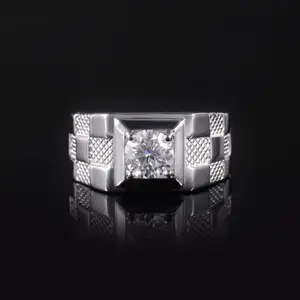 Abiding Competitive Factory Pricing Jewelry 1 Carat Gra Certified Round Diamond Men Moissanite Rings With Real Gold