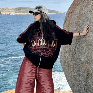 6679/Giacca <span class=keywords><strong>Oversize</strong></span> da <span class=keywords><strong>Donna</strong></span> con Cappuccio, Ricamo Cartoon e Graffiti, Preferita dai Fan, per Uso Quotidiano, Vendita Diretta dalla Fabbrica - Product Image 3