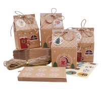 Boîte cadeau en papier kraft pour bonbons et biscuits de Noël, très vendue, 24 pièces par ensemble, emballage festif en forme de maison