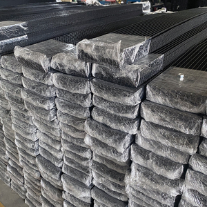 ألواح شمسية ثقيلة مجلفنة سوداء من كلوريد البولي فينيل مغلفة ببوصة شبكة حماية للبلاط الاسباني مجموعات حماية الطيور الوقاية - Product Image 4