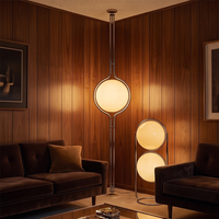 Lampe sur pied LED Bauhaus à double globe, abat-jour en verre laiteux, structure chromée, lumière moderne pour la décoration du salon