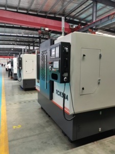 Torno CNC de bancada inclinada para metal y máquina de torneado CNC con herramientas motorizadas - Product Image 5