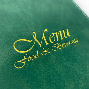 Carpeta de Menú Personalizada de Cuero con Anillas para Restaurante, Bar o Club - Product Image 5