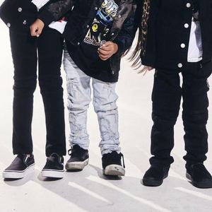 Pantalones Vaqueros para Niños, Corte Slim/Skinny, de Mezclilla, para Niños Pequeños, de Boutique - Product Image 3