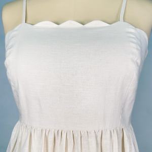 ชุดเดรสผู้หญิงแบบผูกคอ แบรนด์ OEM สำหรับฤดูร้อน ทรงเอไลน์ ปักลายสวยงาม - Product Image 4