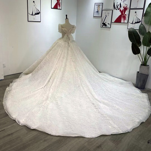 Nouvelle robe de mariée de luxe 2024, design original, robe de mariée entièrement perlée, robe de mariée en dentelle à paillettes avec manches courtes Wm45 - Product Image 6