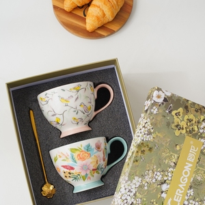 Nuova Tazza in Ceramica Personalizzata per Caffè, Tè e Regalo per Amici - Product Image 1