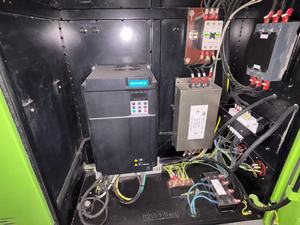 Máquina de Moldeo por Inyección de Plástico Horizontal Eléctrica Yizumi 160-200T con PLC, Servomotor, Caja de Cambios, Rodamientos y Bomba - Product Image 6