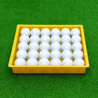 Plateau à balles de golf en plastique jaune Dericsson, capacité 30 balles, empilable, boîte de rangement pour practice de golf, accessoire de golf
